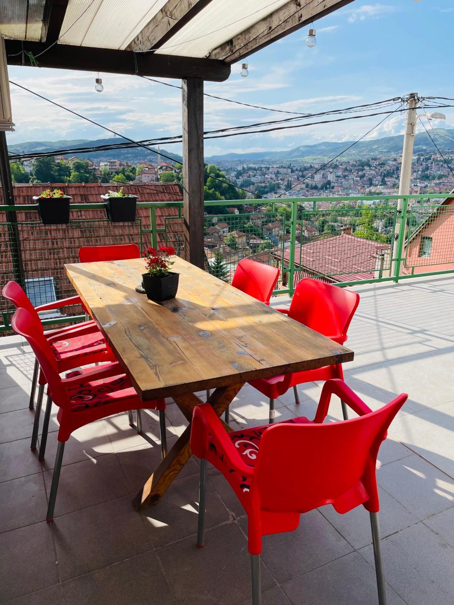 Апартаменты Sarajevo Cozy Attic Экстерьер фото
